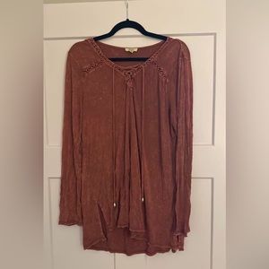 Buckle top, size large